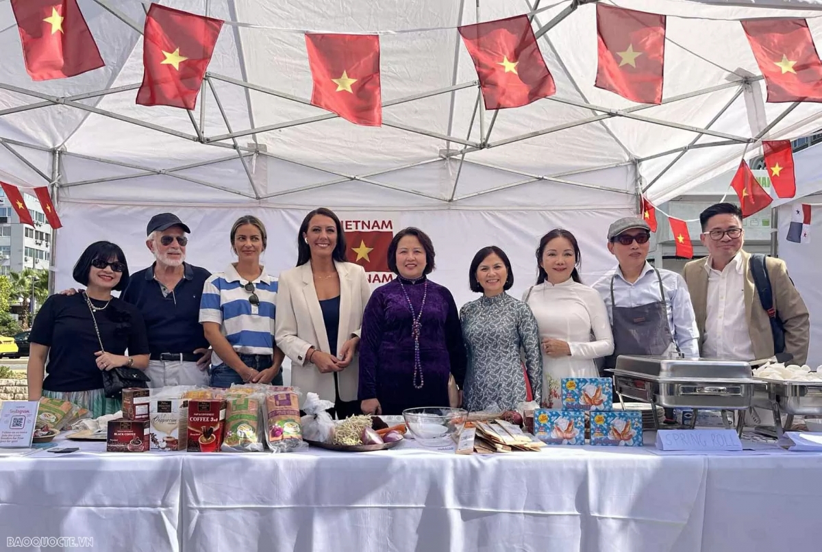 Vietnamese cuisine introduced at Piraeus Taste Festival, Greece